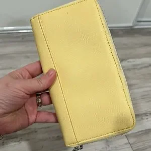 Guess | Bags | Guess Rodney Zip Around Wallet Logo Vegan  display picture 3